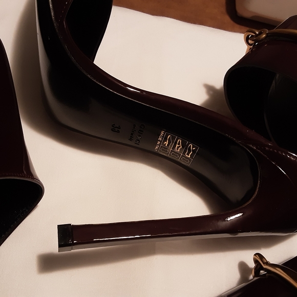 Gucci Ursula Horsebit Stillettos - Picture 13 of 13